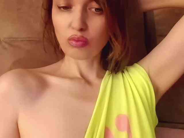 lilisexy14 webcam