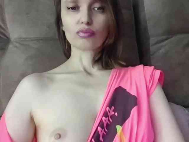 lilisexy14 webcam