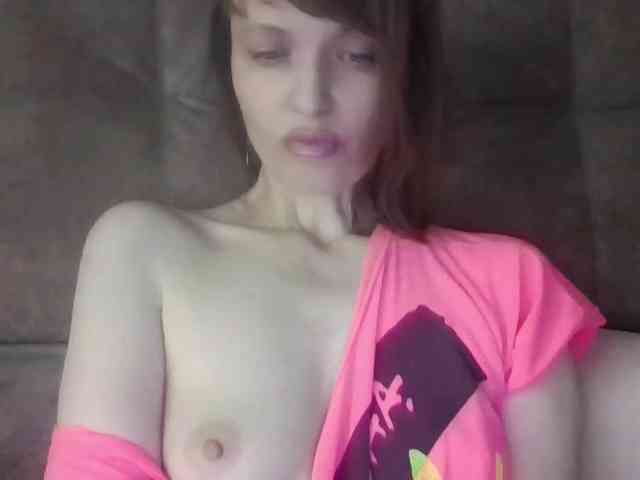 lilisexy14 webcam