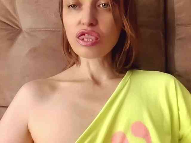 lilisexy14 webcam