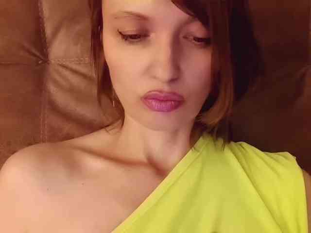 lilisexy14 webcam