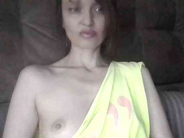 lilisexy14 webcam