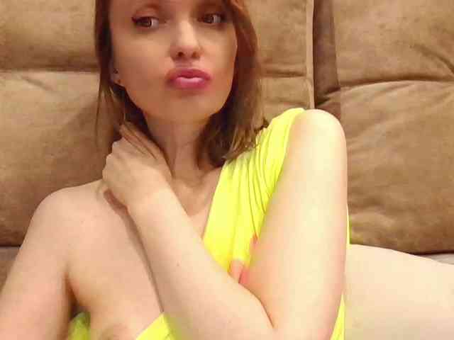 lilisexy14 webcam