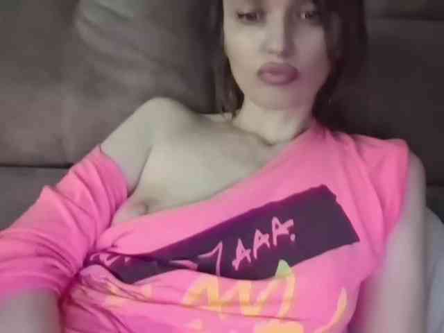 lilisexy14 webcam