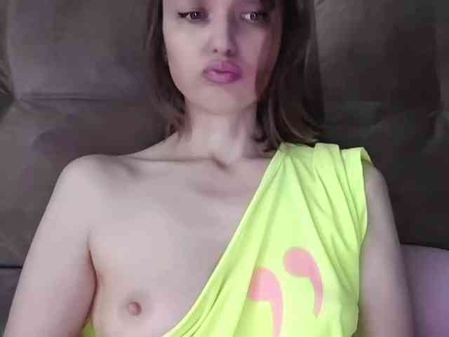 lilisexy14 webcam