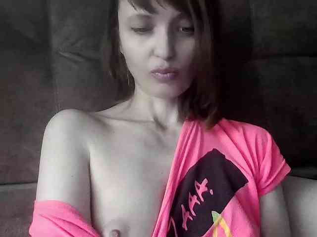 lilisexy14 webcam