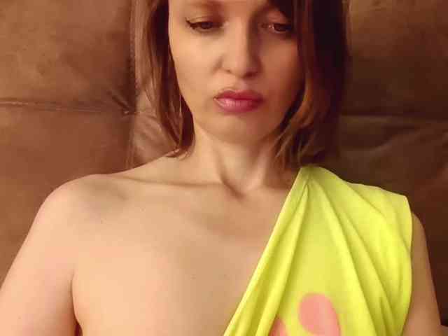 lilisexy14 webcam