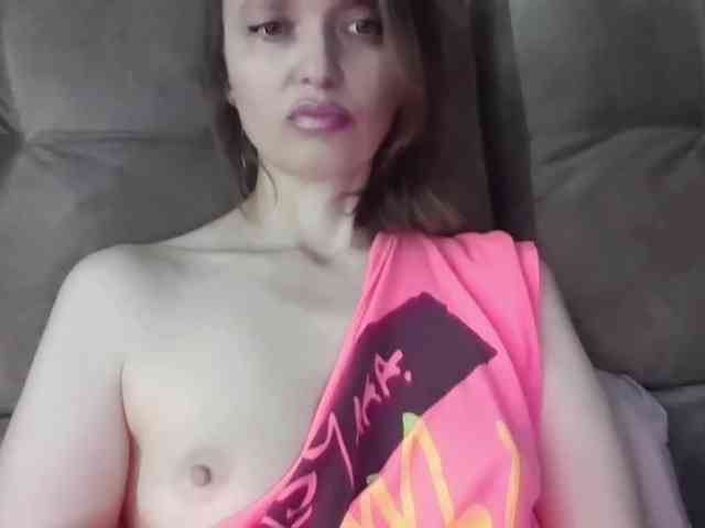 lilisexy14's live room