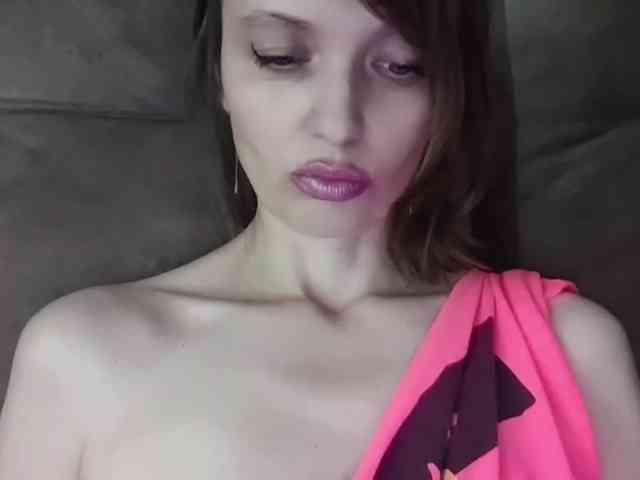 lilisexy14 webcam