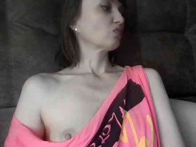 lilisexy14 webcam
