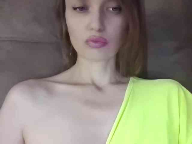 lilisexy14 webcam