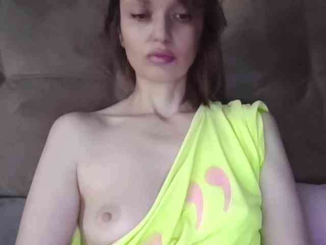 lilisexy14 webcam
