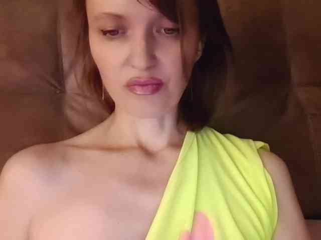 lilisexy14 webcam