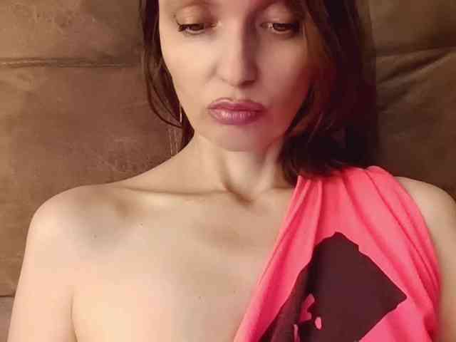 lilisexy14 webcam