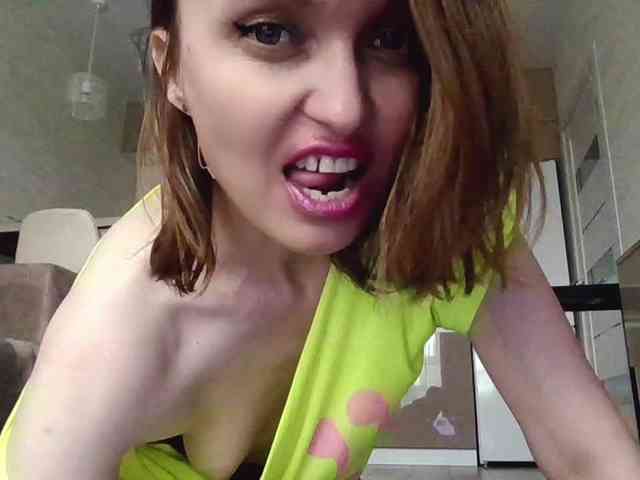 lilisexy14 webcam