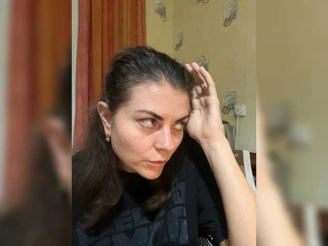 AhataV live cam on BongaCams