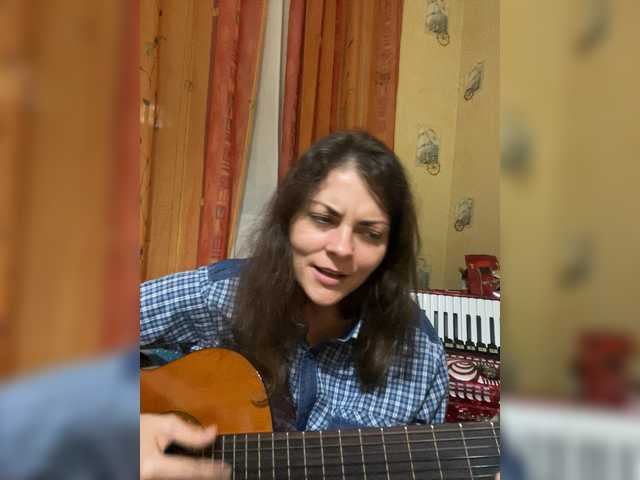 AhataV live webcam show