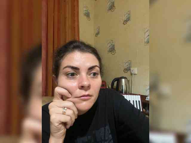 AhataV webcam