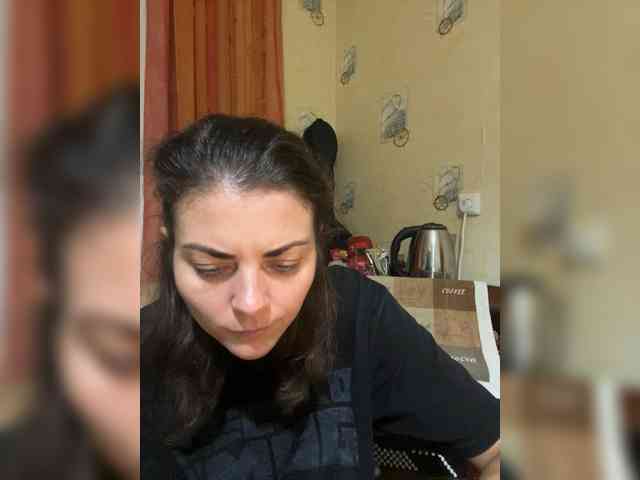 AhataV webcam