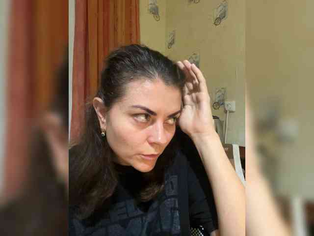 AhataV webcam