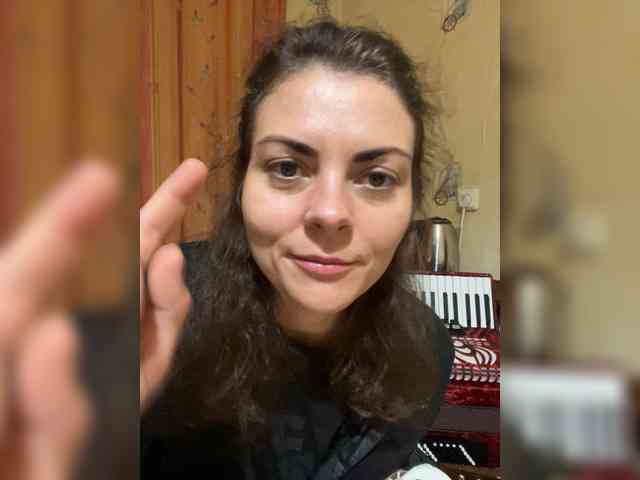 AhataV webcam