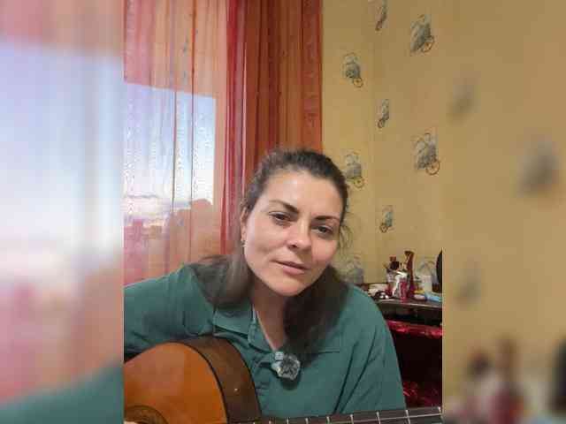 AhataV webcam