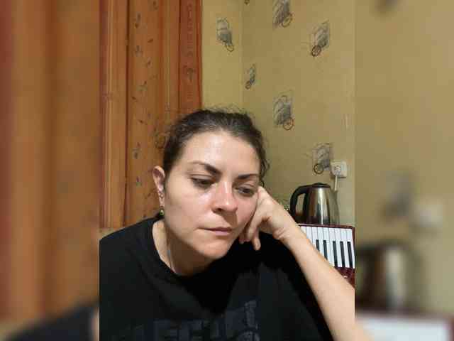 AhataV webcam