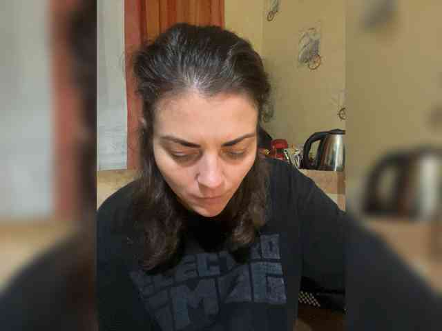 AhataV webcam