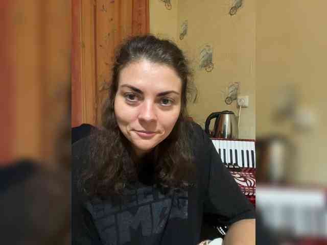 AhataV webcam