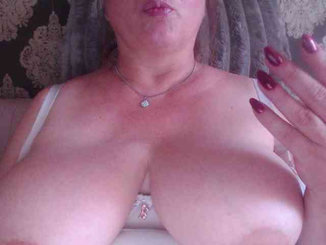 48Oksana webcam
