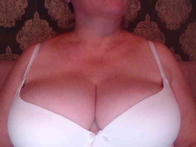 48Oksana webcam