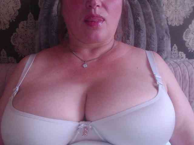 48Oksana webcam