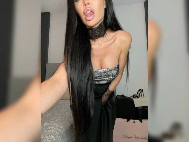 nicole21x online