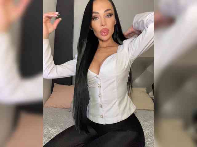 Модель: nicole21x