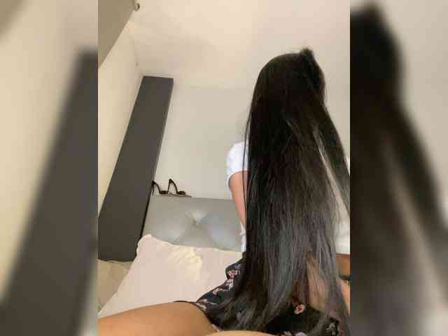 nicole21x webcam