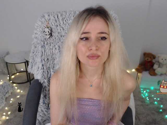 xyliganka777 live cam on BongaCams
