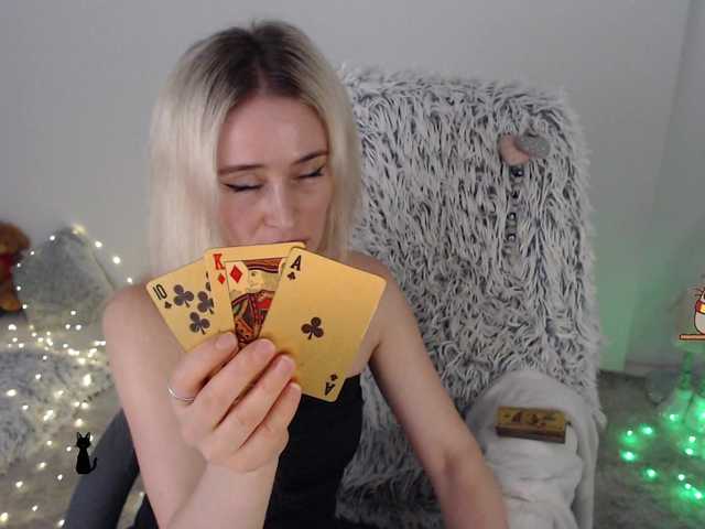 xyliganka777 live cam on BongaCams