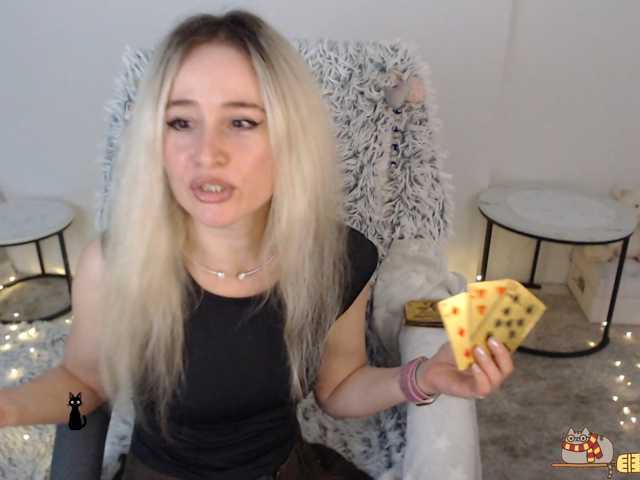 xyliganka777 live cam on BongaCams