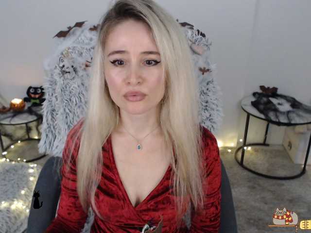xyliganka777 live cam on BongaCams