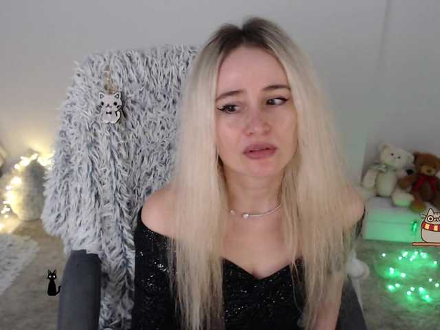 xyliganka777 live cam on BongaCams