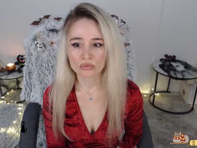 xyliganka777 live cam on BongaCams