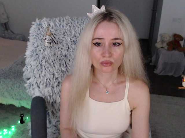 xyliganka777 live webcam show