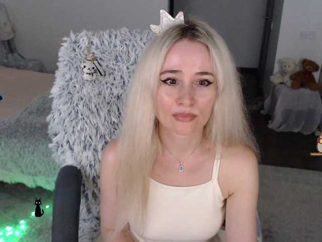 xyliganka777 live webcam show