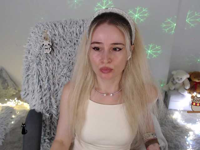 _Xyliganka777_ live cam preview