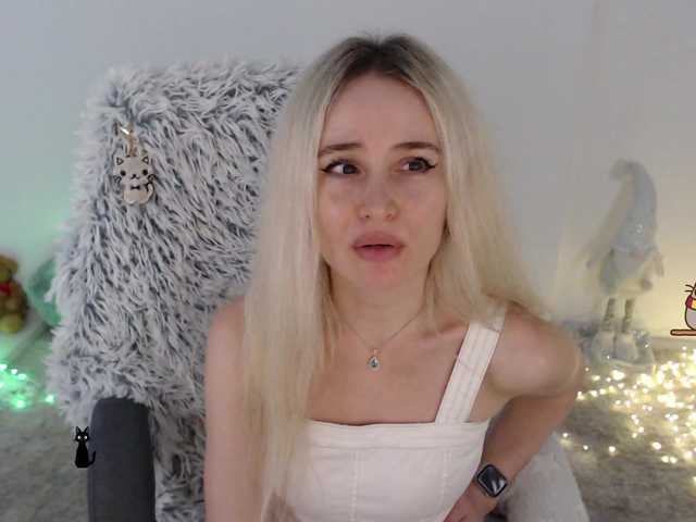 xyliganka777 live cam on BongaCams