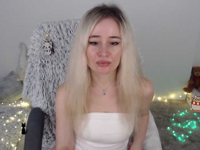 xyliganka777 live cam on BongaCams