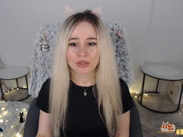 Xyliganka777 live cam