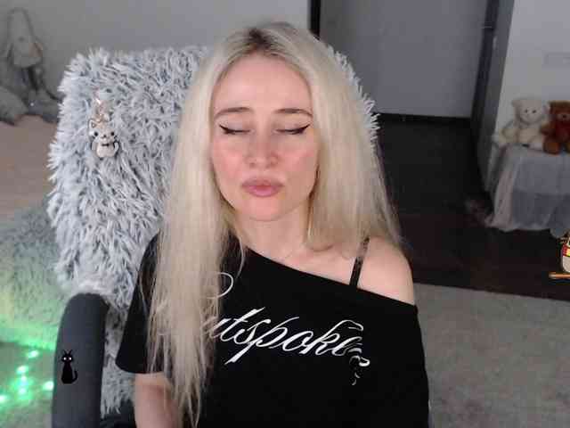_Xyliganka777_ webcam