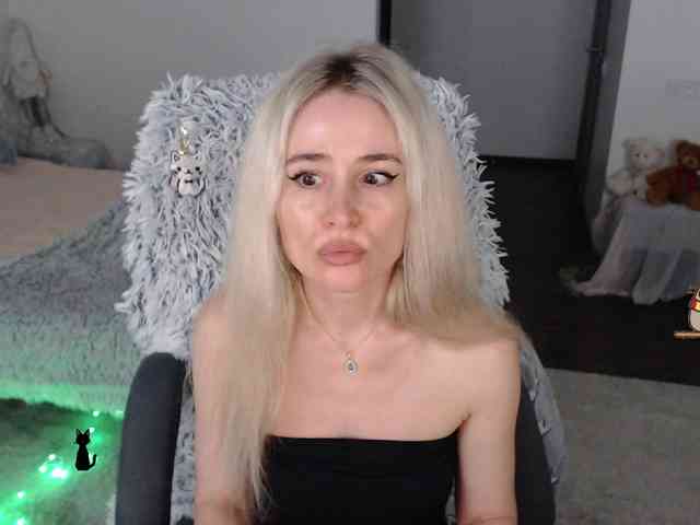 xyliganka777 Sex Cam Show