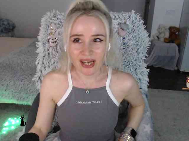 _Xyliganka777_ webcam